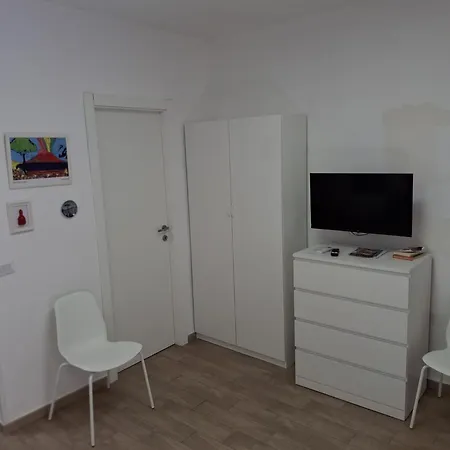 Apartment Salvatore Tommasi 43 Centro Storico