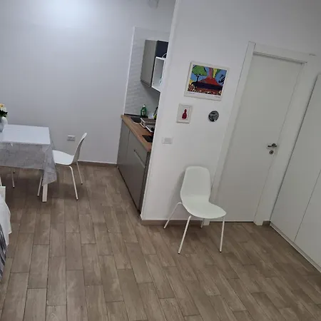 Salvatore Tommasi 43 Centro Storico Apartment Naples