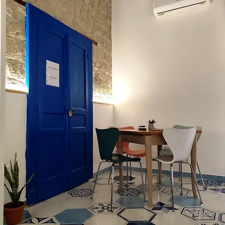 Montesantini House Naples