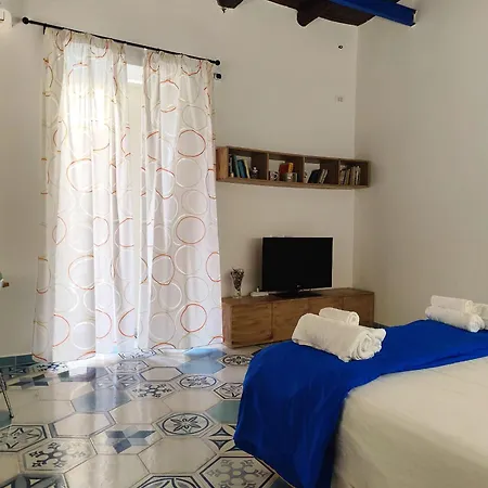 Apartment Montesantini House