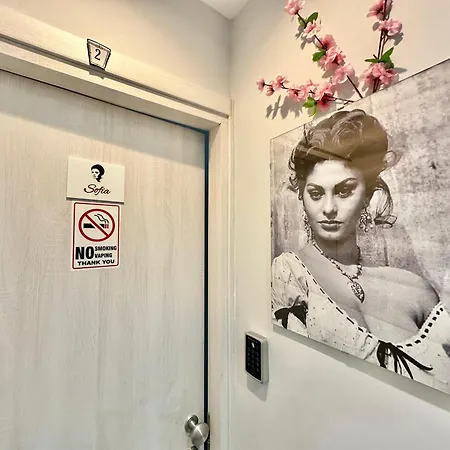 Bed & Breakfast Dantonarooms Napoli