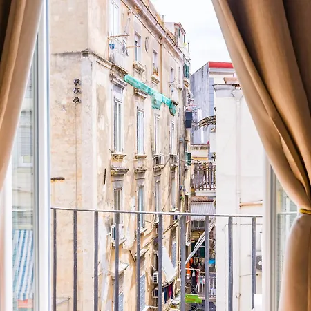 La Casa Di Famiglia By Napoliapartments Апартаменты *