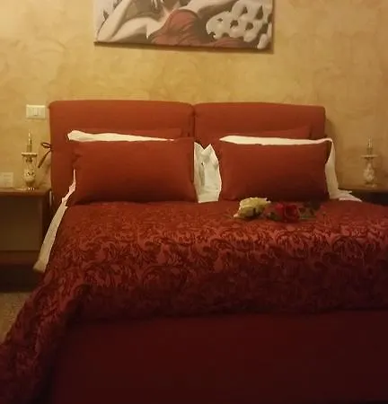 Rochel Bed & Breakfast 3*