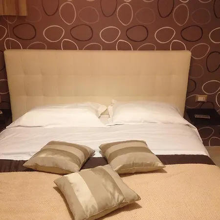 特拉扎帕腾匹亚公寓 住宿加早餐酒店 2*