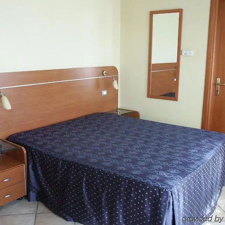 Millennium Gold Hotel Naples