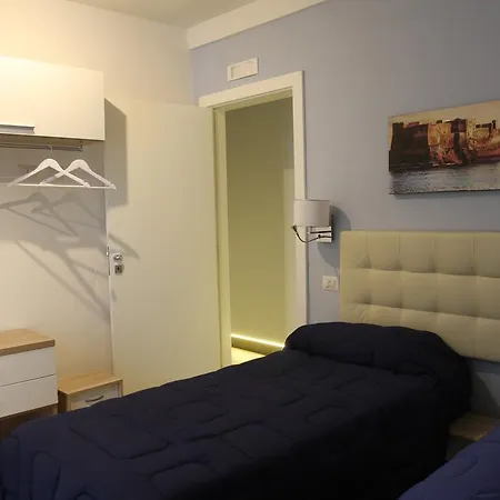 Base Mergellina Oda ve Kahvaltı Napoli