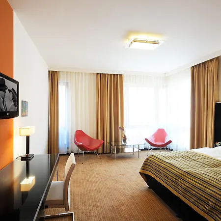 Exe Majestic 4* Nápoly