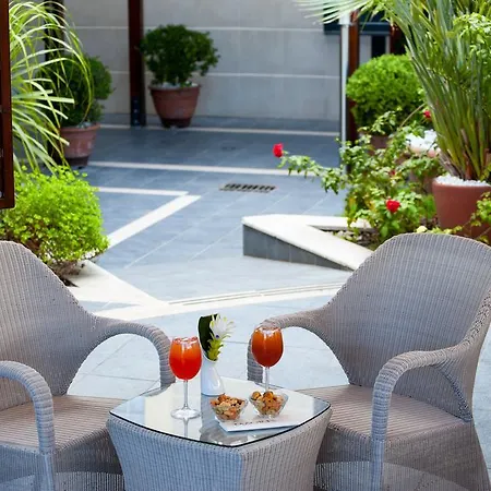 Magri's Hotel Napoli