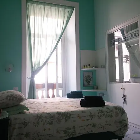 Bed & Breakfast Viaggio A Naples