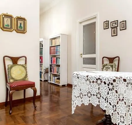 Terrazza Duomo Oda ve Kahvaltı 3*