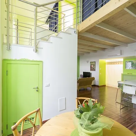 Aristovascio Apartment *