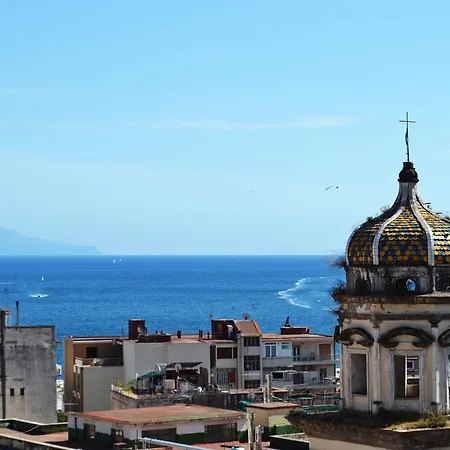 Appartement Martucci With Seaview Napels