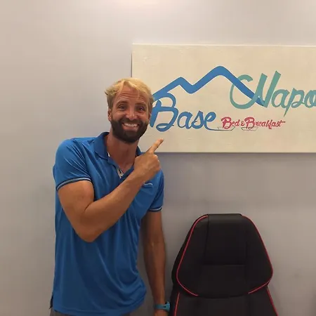 Oda ve Kahvaltı Base Mergellina 3*