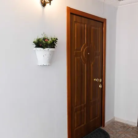Largo Donnaregina Apartamento *