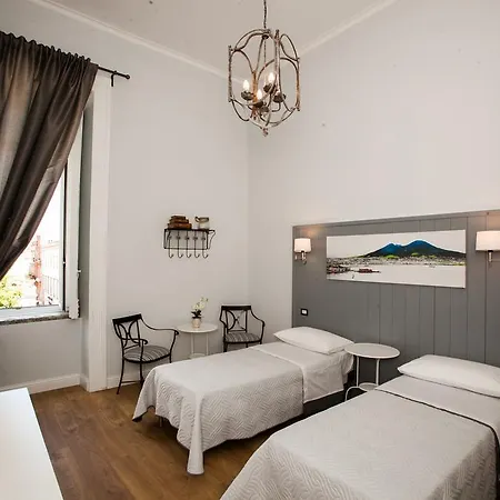 Apartamento Largo Donnaregina *