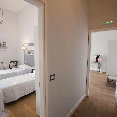 Apartamento Largo Donnaregina Nápoles