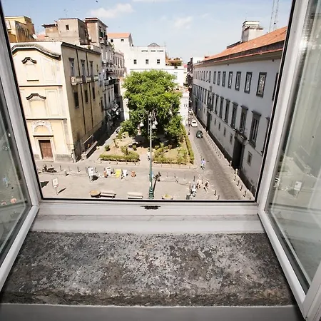 Largo Donnaregina Apartamento *