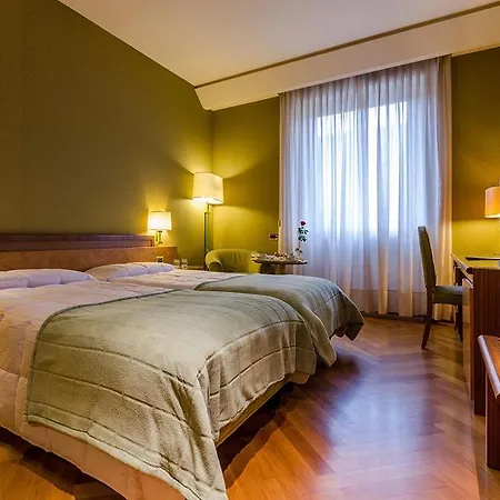 Szálloda Exe Majestic 4*