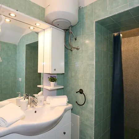 Apartment La Grotta Di Partenope Naples