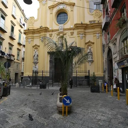La Grotta Di Partenope