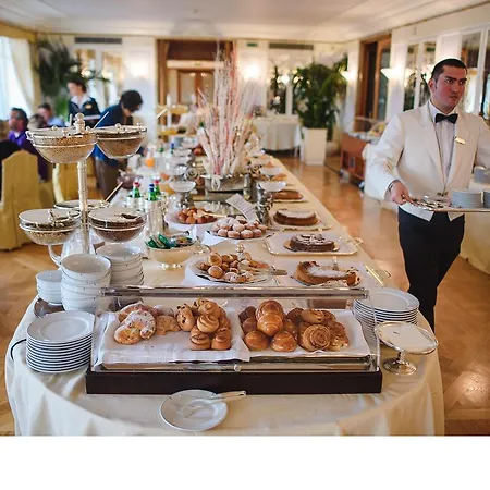 Grand Vesuvio Hotel 5*