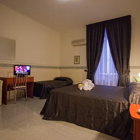 Vergilius Billia 4* Nápoles