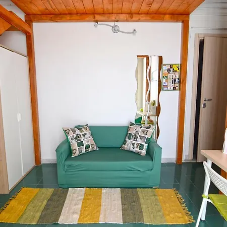 Couette-café Tecla 3*