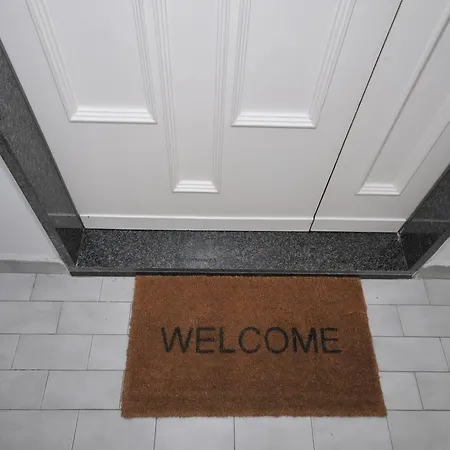 Welcome House Apartament Neapol