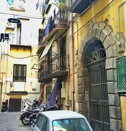 Oda ve Kahvaltı Dimora Dei Giganti 3*