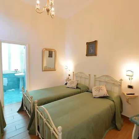 Bed & Breakfast Residenza Via Dei Mille Naples
