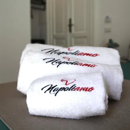 Napoliamo Гостевой дом