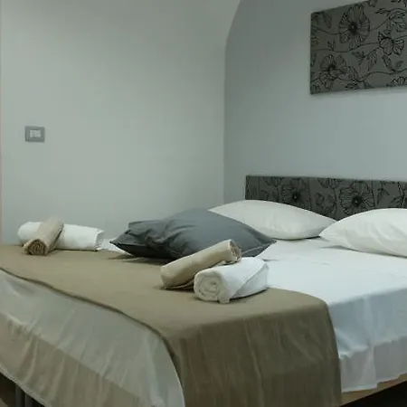 Maison Du La Rua (adults Only) 2*