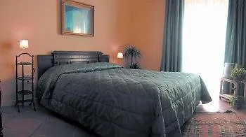 Luna Caprese Bed & Breakfast 3*