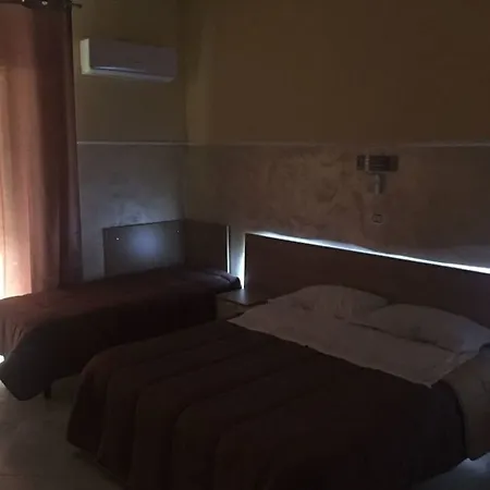 Viola 3*