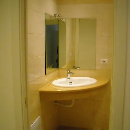 Domus Aurea 3*
