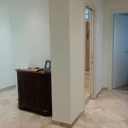 B&B Domus Aurea 나폴리