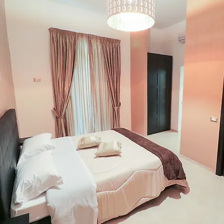 Terrazza Partenopea Bed and Breakfast 2*
