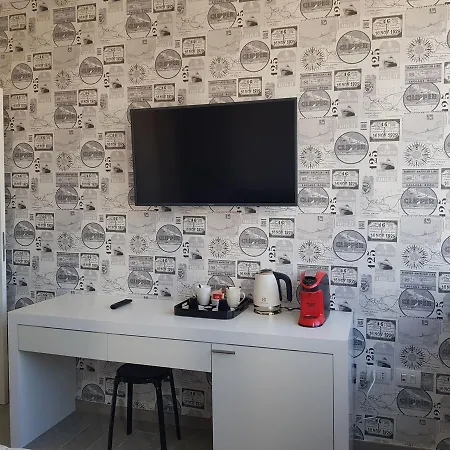 Nocleg ze śniadaniem 2b Fifteen Floor Neapol