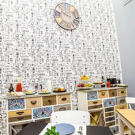 Vico Milano 18 Bed & Breakfast *