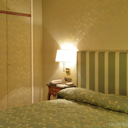 Grand Vesuvio 5* Nápoles