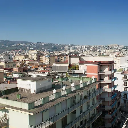 7th Floor Πανσιόν 3*