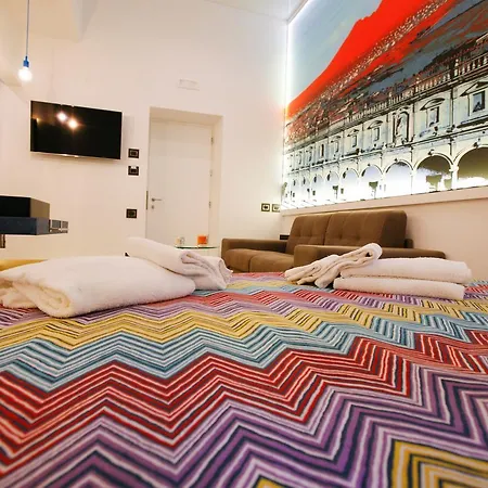 Relais Piazza Del Plebiscito 3* Naples