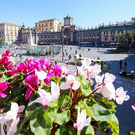 Piazza Dante 3* Neapol