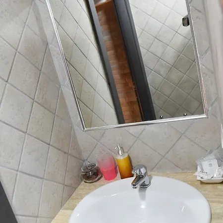Famigi Bed and Breakfast Νάπολη
