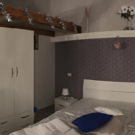 Famigi Bed and Breakfast 2*
