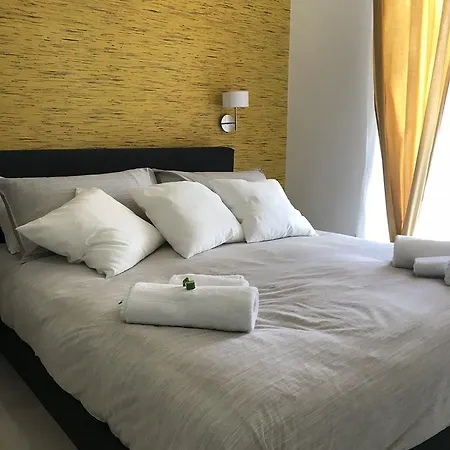 Bed & Breakfast Terrazza Aragon And Neapol