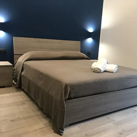 Interno 10 Cavour Bed & Breakfast Naples