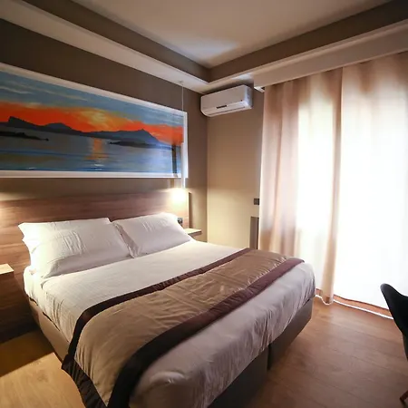 Πανσιόν 7th Floor 3*