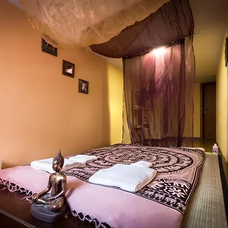 Opera Bed & Breakfast