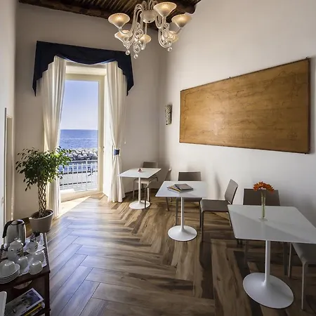 Bed & Breakfast Mareluna De Charme *